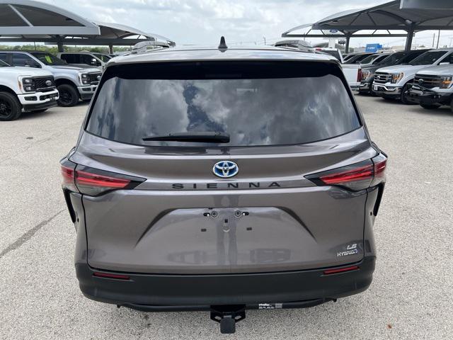 used 2021 Toyota Sienna car, priced at $34,900