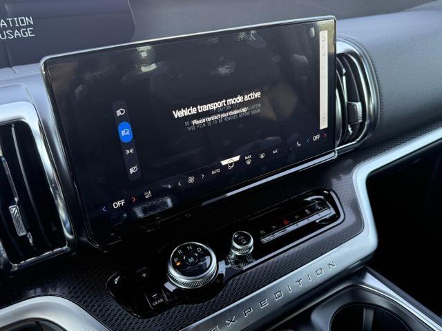 new 2025 Ford Expedition car, priced at $83,708