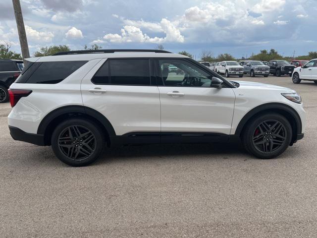 new 2025 Ford Explorer car, priced at $50,640