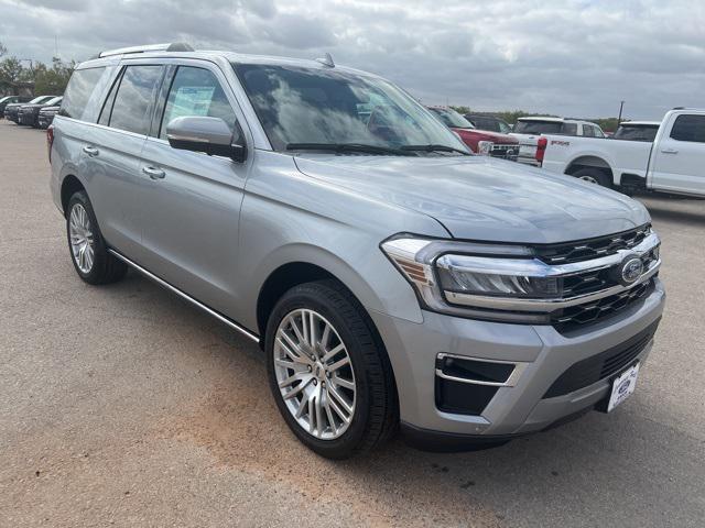 new 2024 Ford Expedition car, priced at $68,118