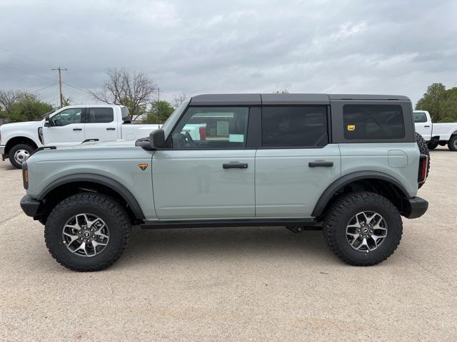 new 2024 Ford Bronco car, priced at $53,955