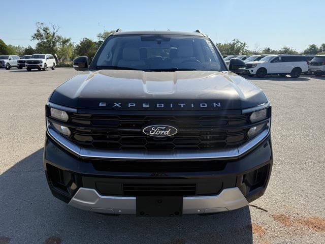 new 2025 Ford Expedition car, priced at $79,262