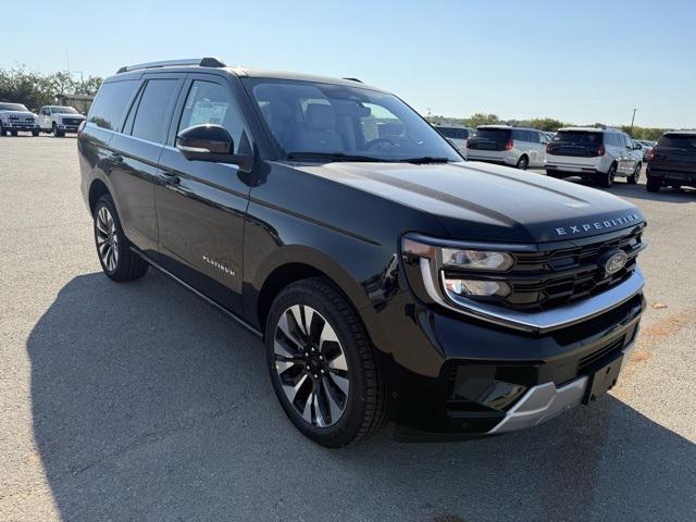 new 2025 Ford Expedition car, priced at $79,262