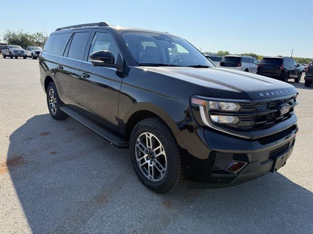 new 2025 Ford Expedition Max car, priced at $71,374