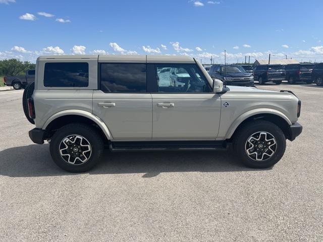 new 2025 Ford Bronco car, priced at $58,455