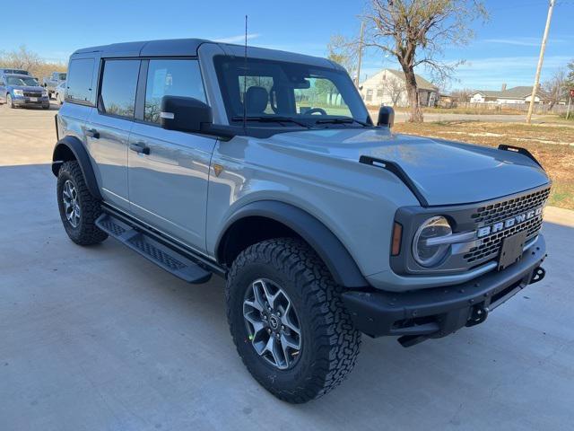 new 2024 Ford Bronco car, priced at $59,762