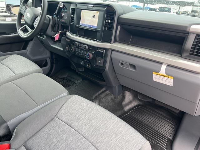 new 2025 Ford F-250 car, priced at $66,925