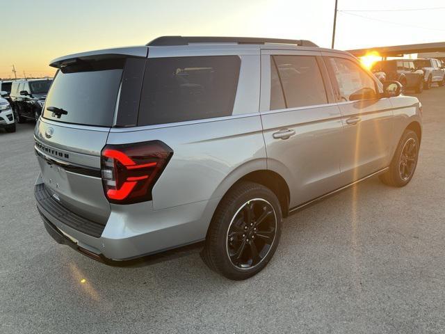 new 2024 Ford Expedition car, priced at $66,178