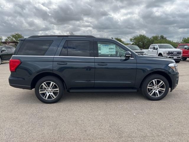 new 2024 Ford Expedition car, priced at $61,381