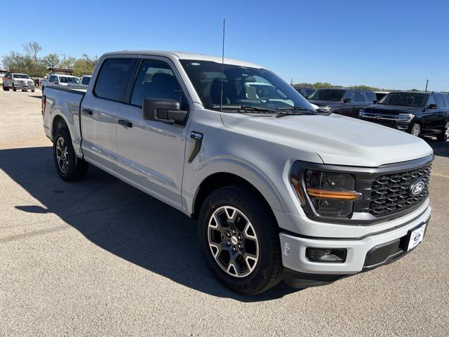 new 2024 Ford F-150 car, priced at $40,723