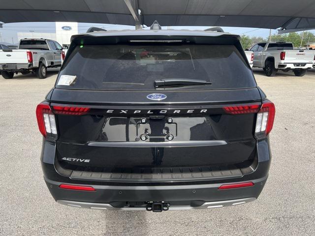 new 2025 Ford Explorer car, priced at $45,405