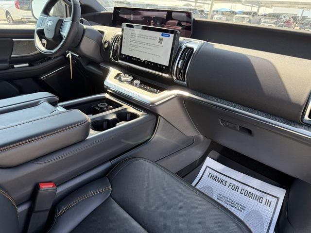 new 2025 Ford Expedition car, priced at $81,382