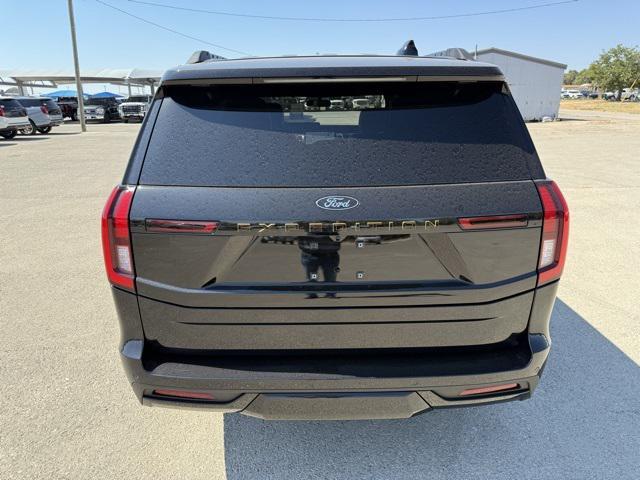 new 2025 Ford Expedition car, priced at $81,382
