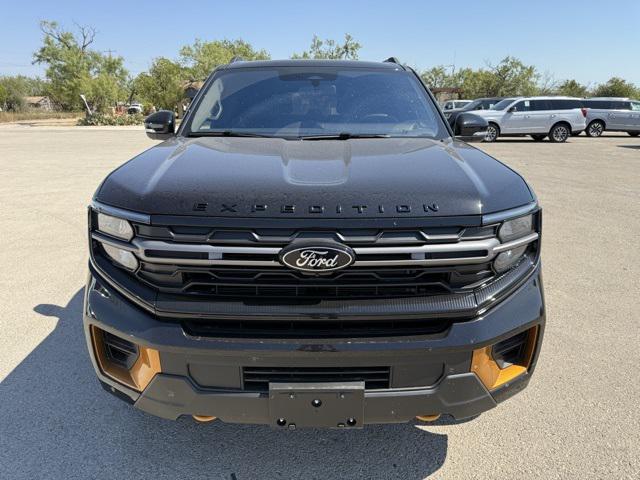 new 2025 Ford Expedition car, priced at $81,382
