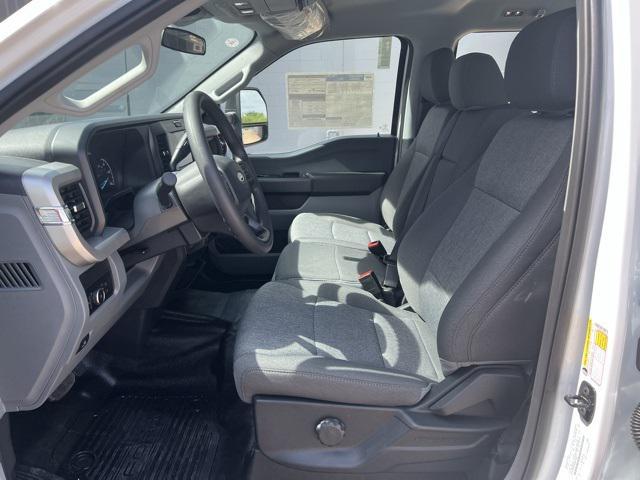 new 2025 Ford F-250 car, priced at $66,925