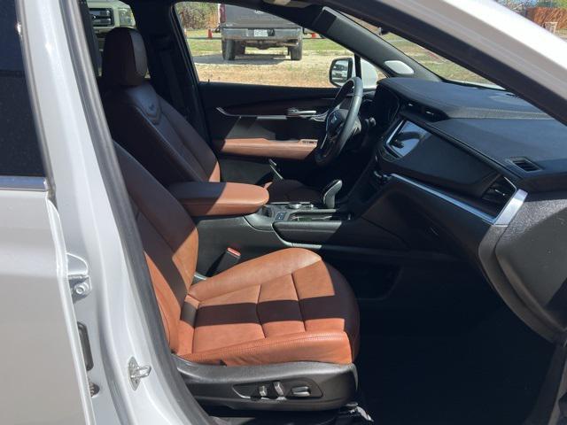 used 2024 Cadillac XT5 car, priced at $44,900