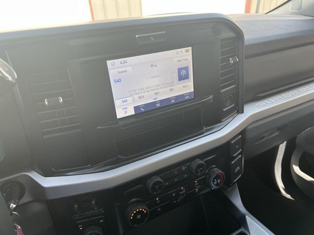 new 2025 Ford F-250 car, priced at $60,247