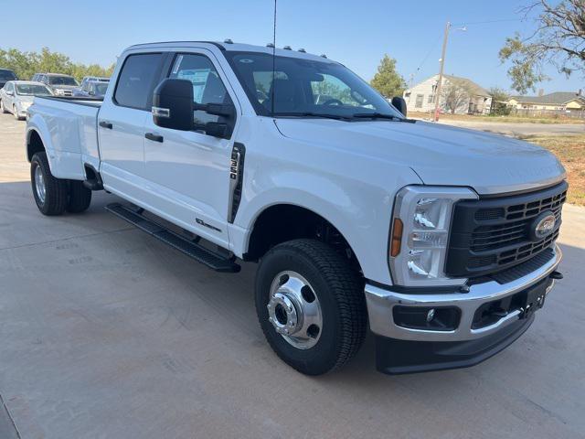 new 2024 Ford F-350 car, priced at $67,370