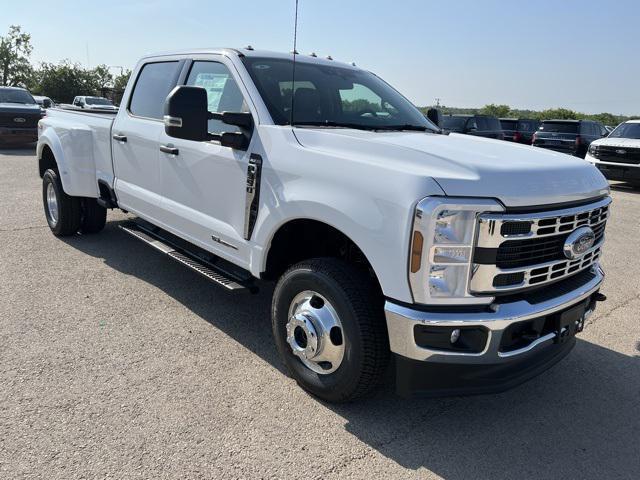 new 2025 Ford F-350 car, priced at $74,550