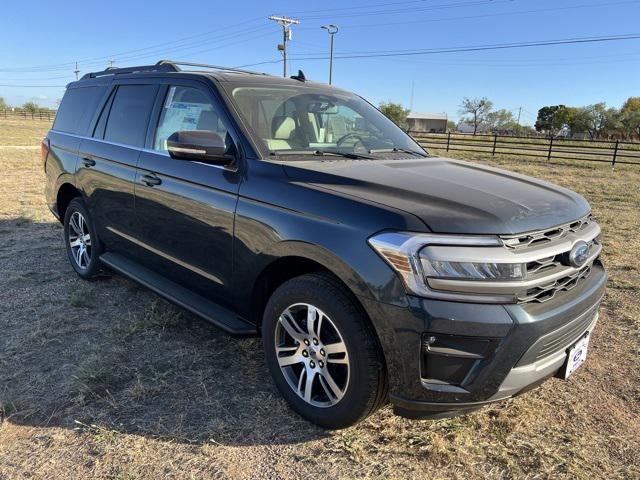 new 2024 Ford Expedition car, priced at $61,747