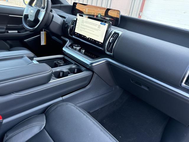 new 2025 Ford Expedition Max car, priced at $84,283