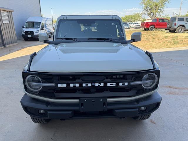 new 2025 Ford Bronco car, priced at $52,073