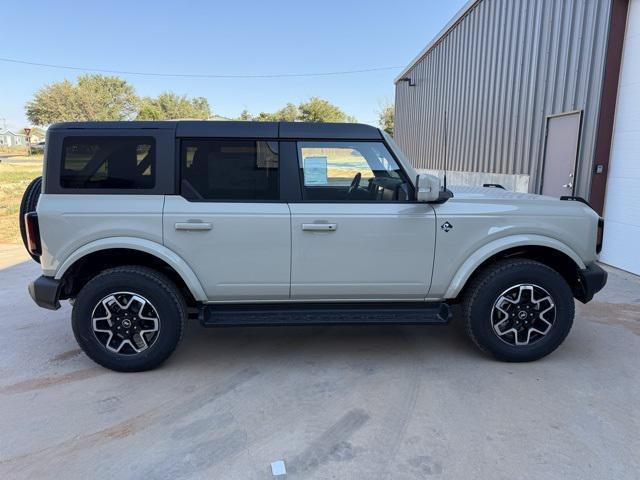 new 2025 Ford Bronco car, priced at $52,073