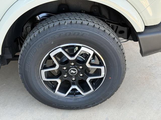 new 2025 Ford Bronco car, priced at $52,073