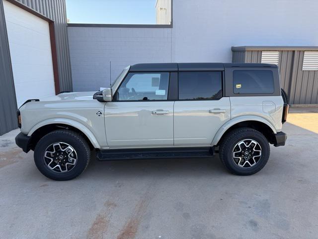 new 2025 Ford Bronco car, priced at $52,073