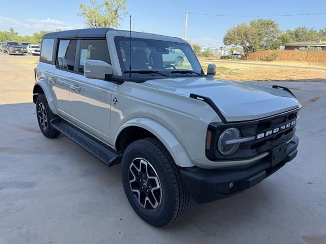 new 2025 Ford Bronco car, priced at $52,073