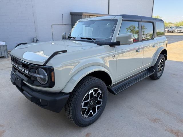 new 2025 Ford Bronco car, priced at $52,073