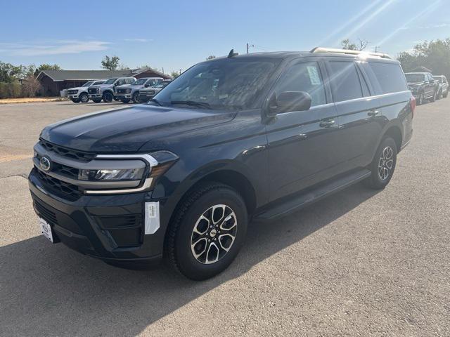 new 2024 Ford Expedition car, priced at $61,702