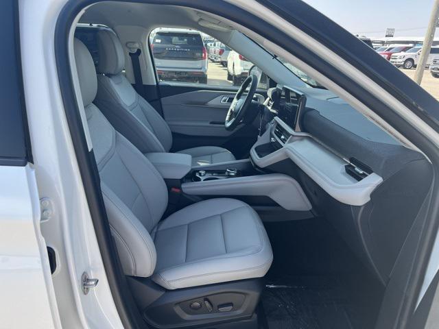 new 2025 Ford Explorer car, priced at $43,724