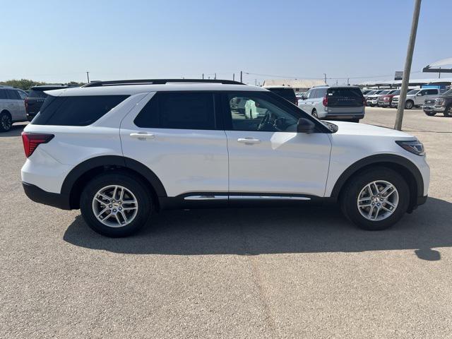 new 2025 Ford Explorer car, priced at $43,724