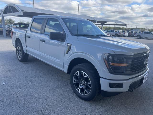 new 2024 Ford F-150 car, priced at $44,604