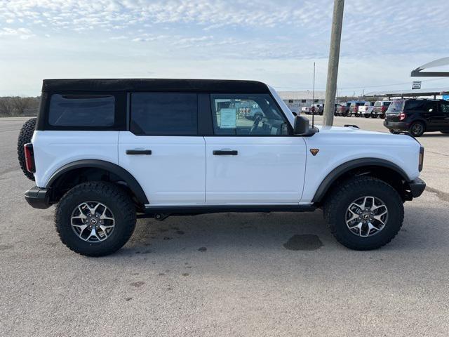 new 2024 Ford Bronco car, priced at $52,161