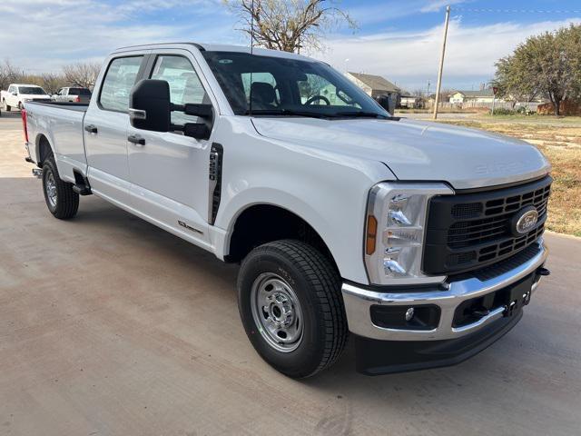 new 2025 Ford F-250 car, priced at $65,725