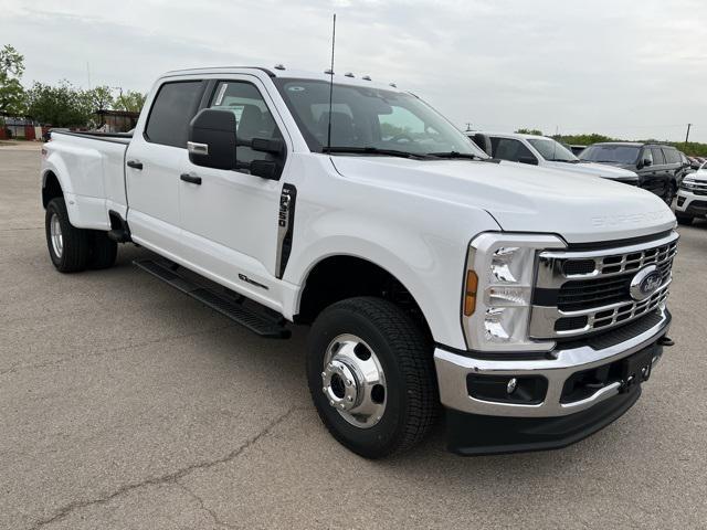 new 2025 Ford F-350 car, priced at $74,645