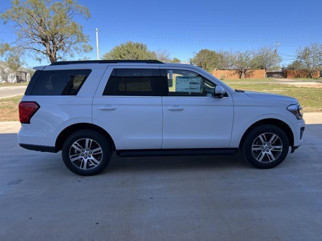 new 2024 Ford Expedition car, priced at $60,906