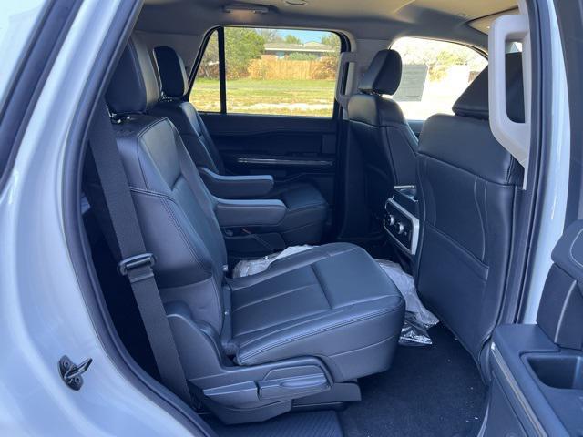 new 2024 Ford Expedition car, priced at $60,906