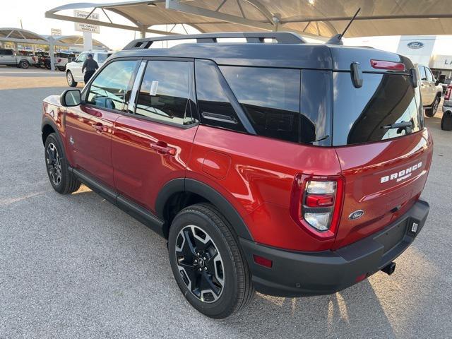 new 2024 Ford Bronco Sport car, priced at $35,054