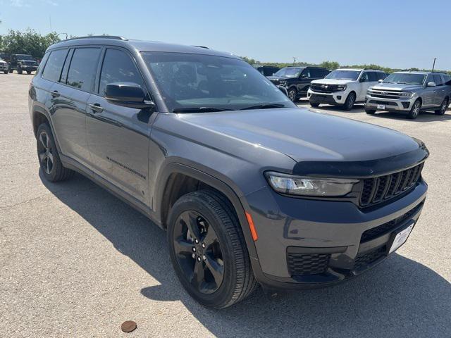 used 2023 Jeep Grand Cherokee L car