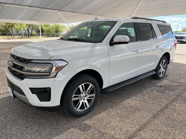 new 2024 Ford Expedition car, priced at $68,102