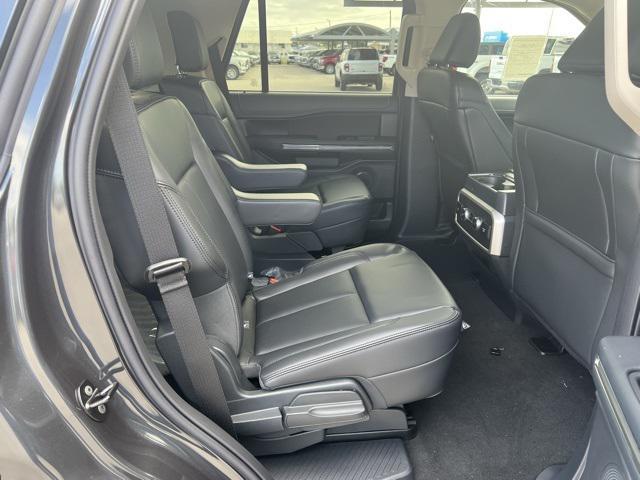 new 2024 Ford Expedition car, priced at $60,920