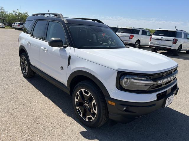 new 2024 Ford Bronco Sport car, priced at $35,013