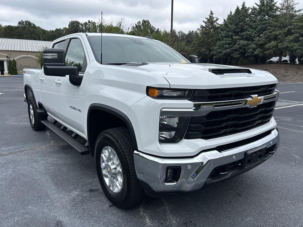 used 2025 Chevrolet Silverado 2500 car, priced at $50,999
