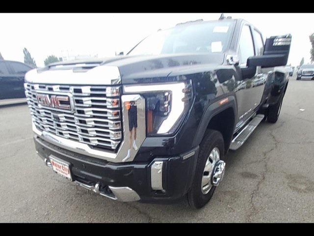 used 2024 GMC Sierra 3500 car, priced at $75,000