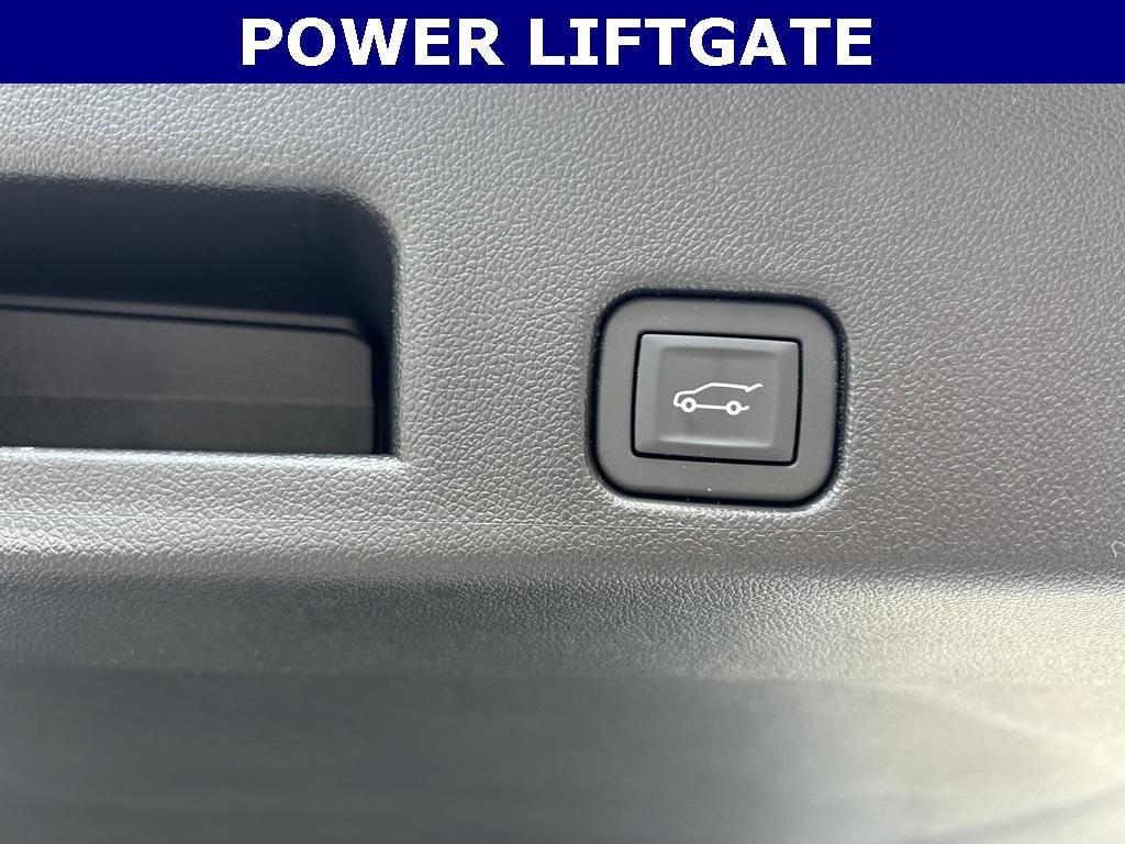 new 2026 GMC Acadia car, priced at $40,649