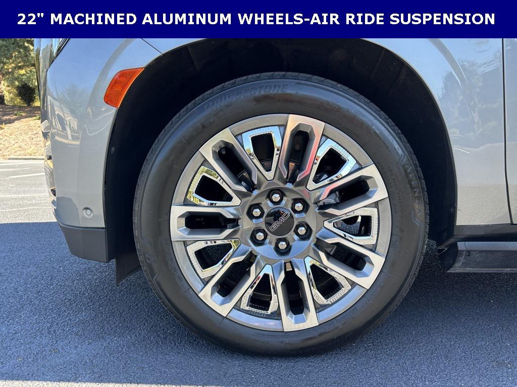 used 2023 GMC Yukon XL car, priced at $69,777