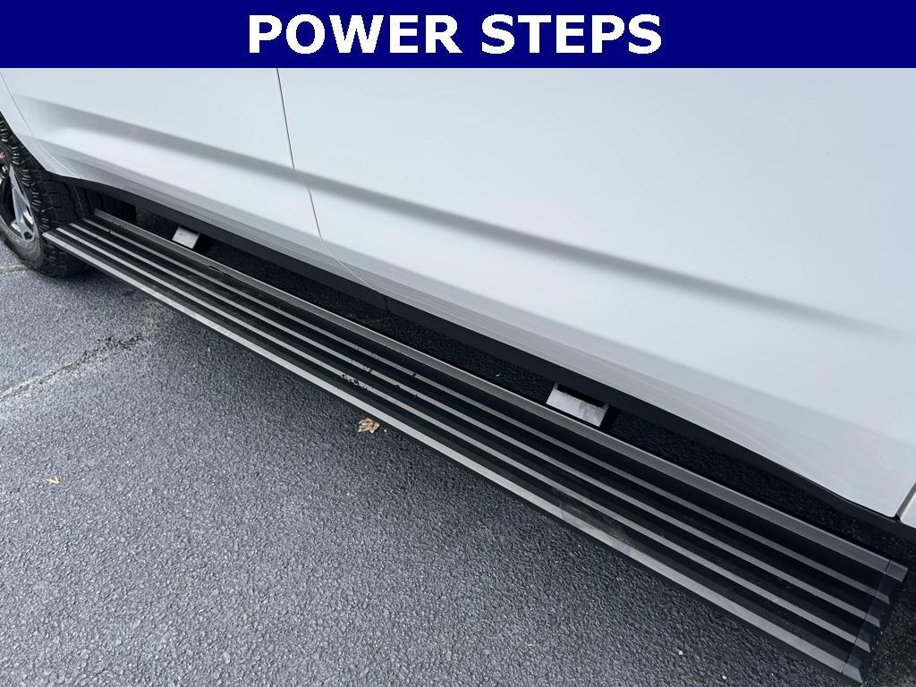 new 2026 GMC Yukon car, priced at $89,777